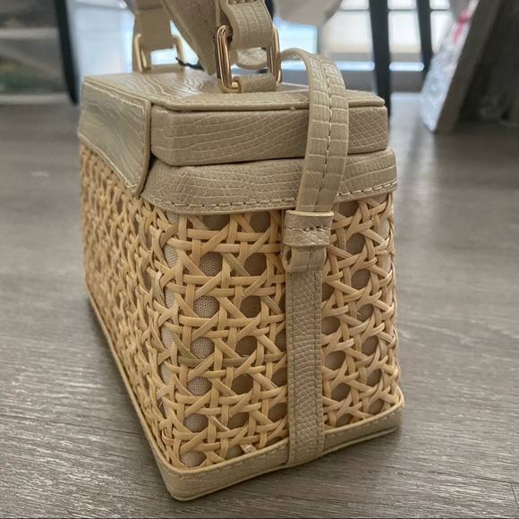 Zara Woven Rattan Box Bag - Picture 8 of 12